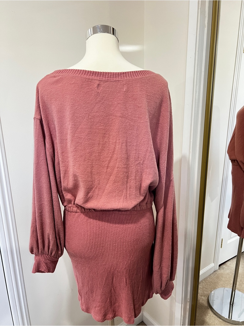 Free People Beach Off Shoulder Balloon Sleeve Mini Dress Size Large Blush Pink - Picture 11 of 15